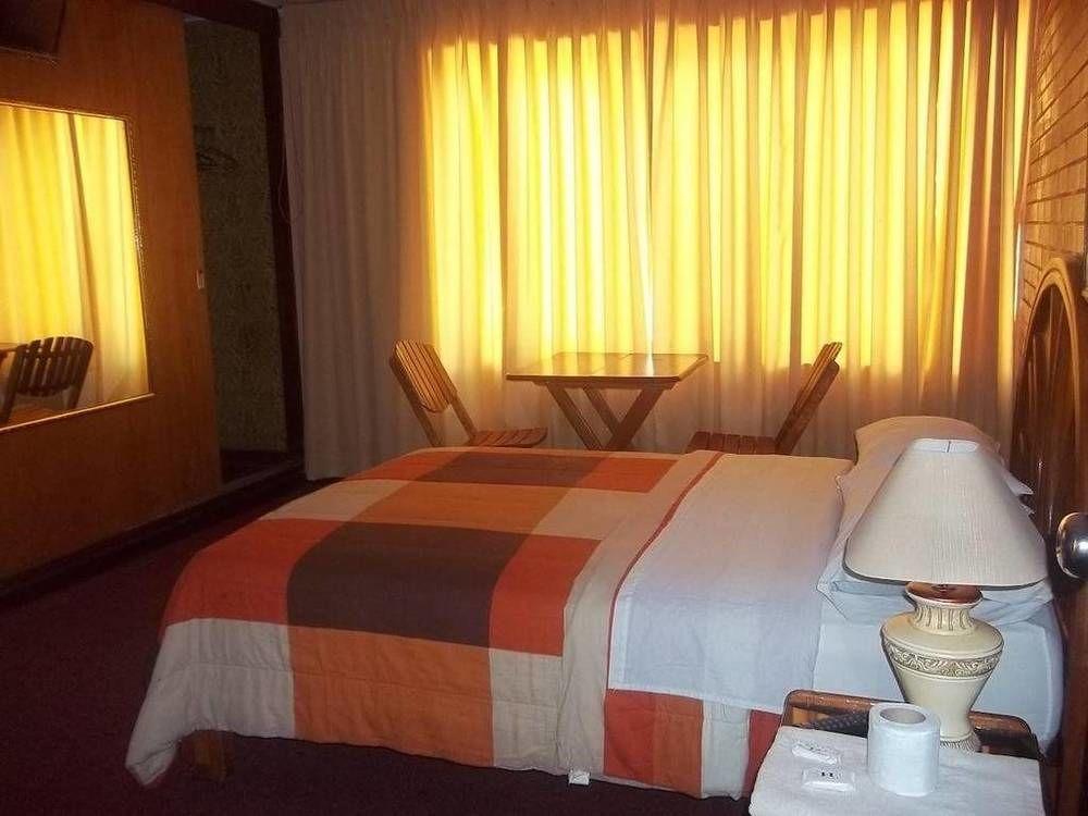 Hotel Excalibur Lima Zewnętrze zdjęcie